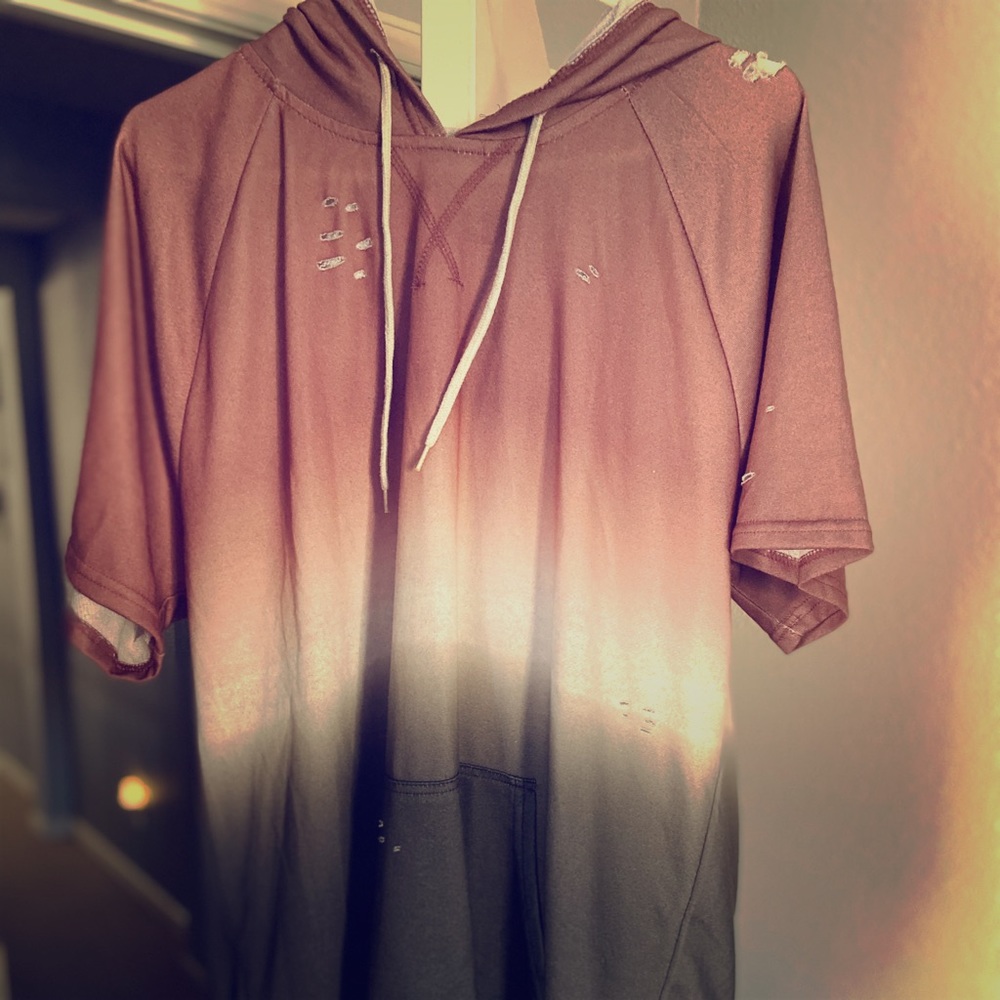 Hooded shirt